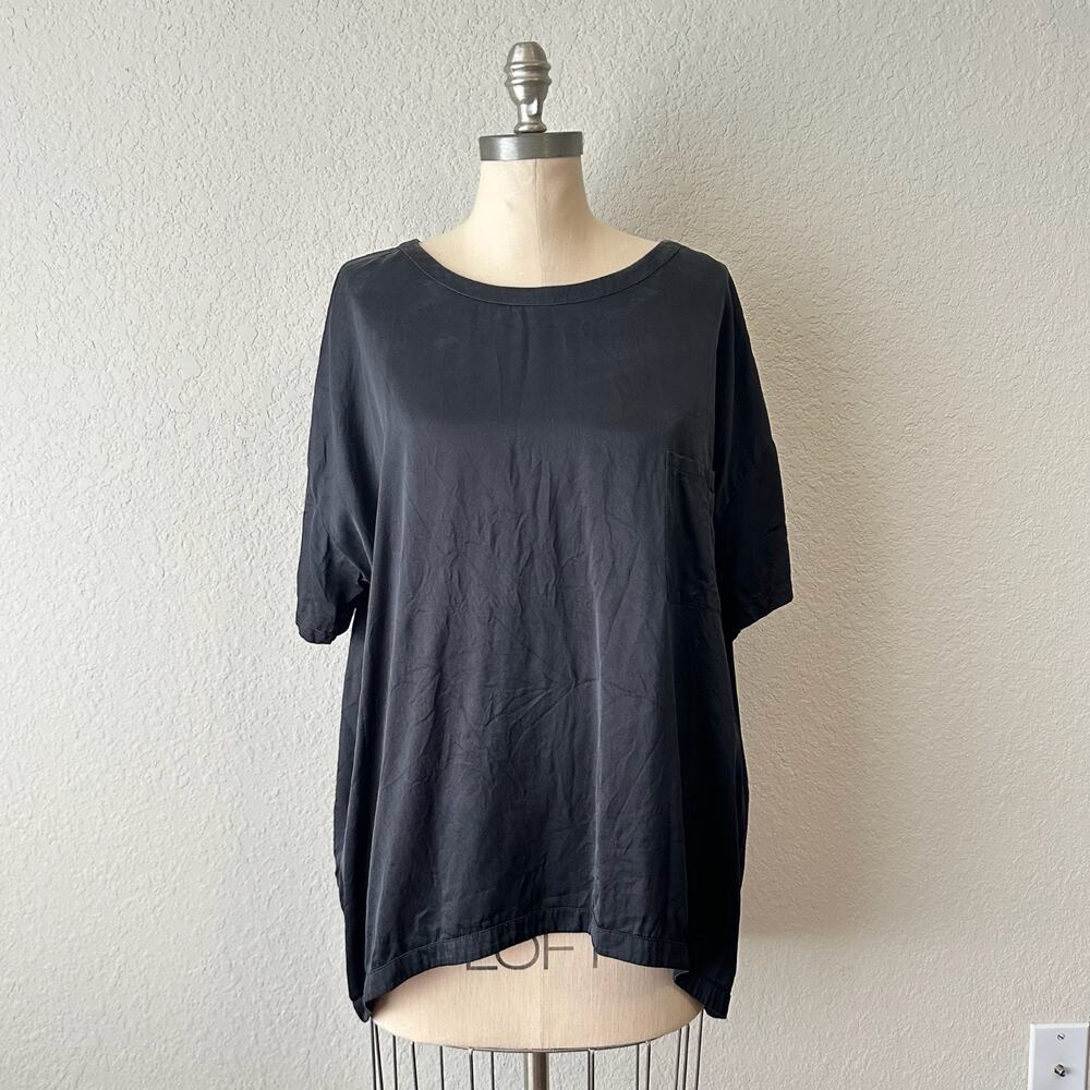 LUNYA Washable Silk T-Shirt Black Satin Oversized Short Sleeve Tee